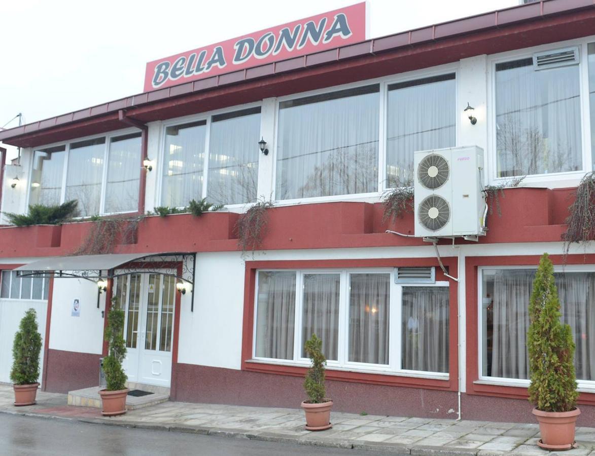 Hotel Bella Donna Kumanovo Esterno foto