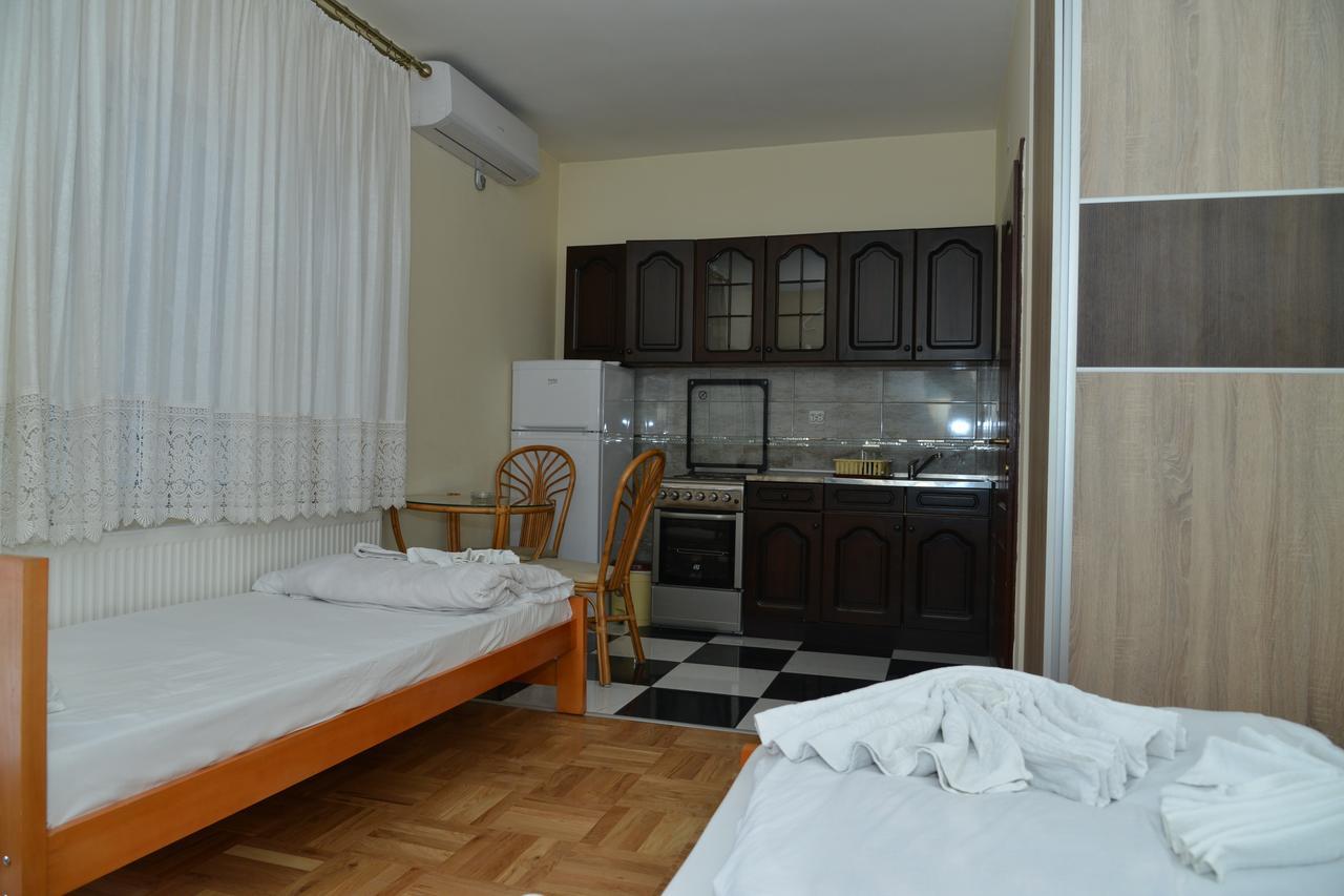 Hotel Bella Donna Kumanovo Esterno foto